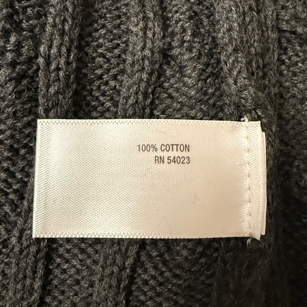 Old Navy Sweater - Gray - L - Picture 4 of 5